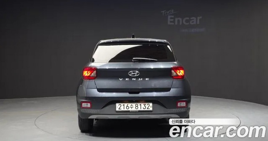 Hyundai Venue 