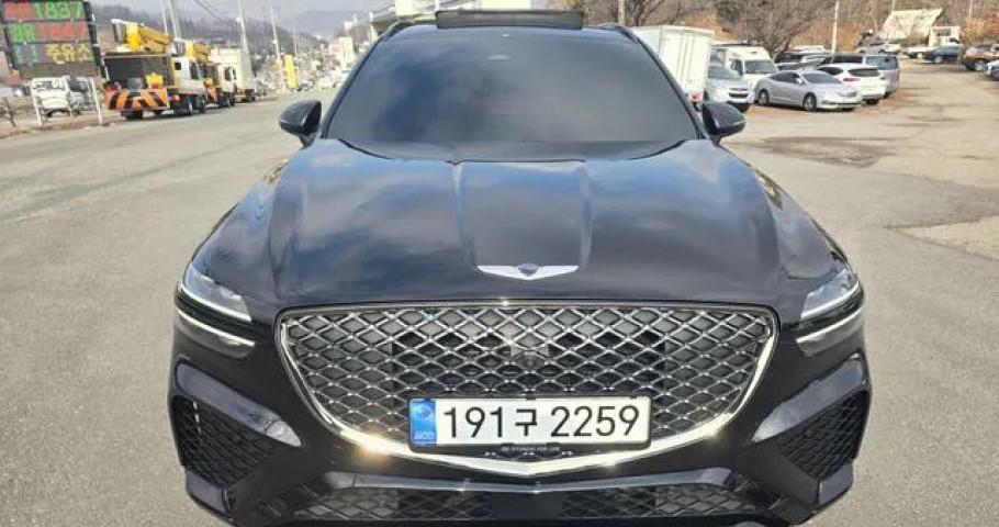 Genesis Gv70 