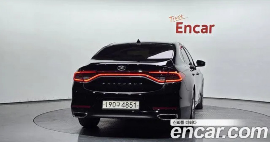 Hyundai Grandeur 