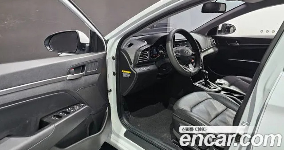 Hyundai Avante (Elantra) 