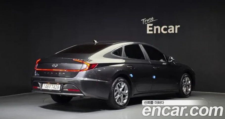 Hyundai Sonata 