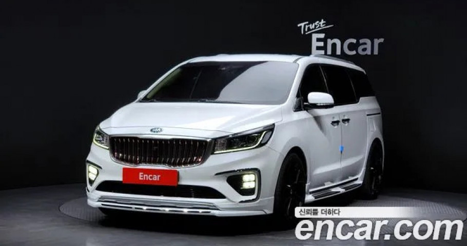 Kia Carnival 