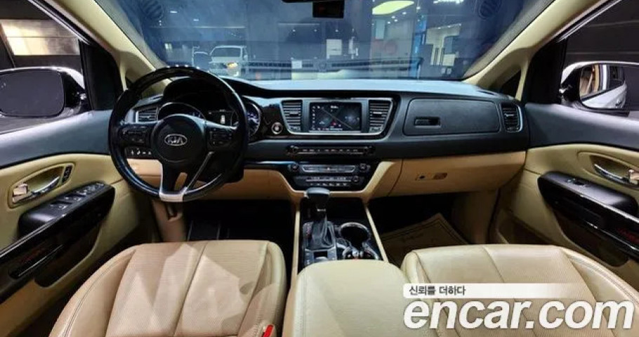 Kia Carnival 