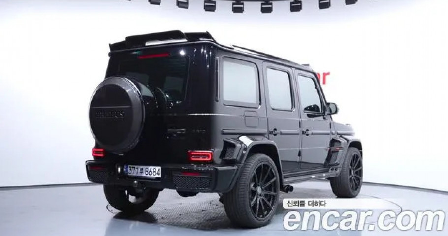 Mercedes-Benz G-Class 