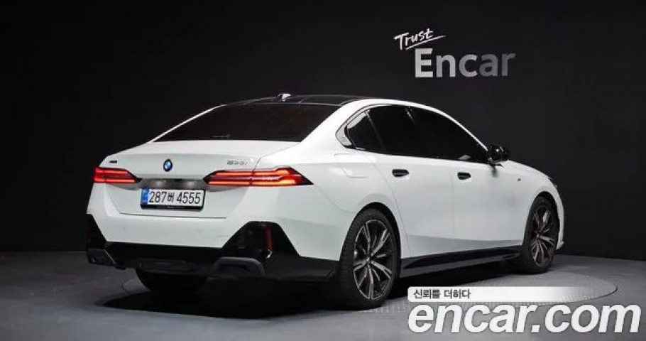Bmw 5-Series 