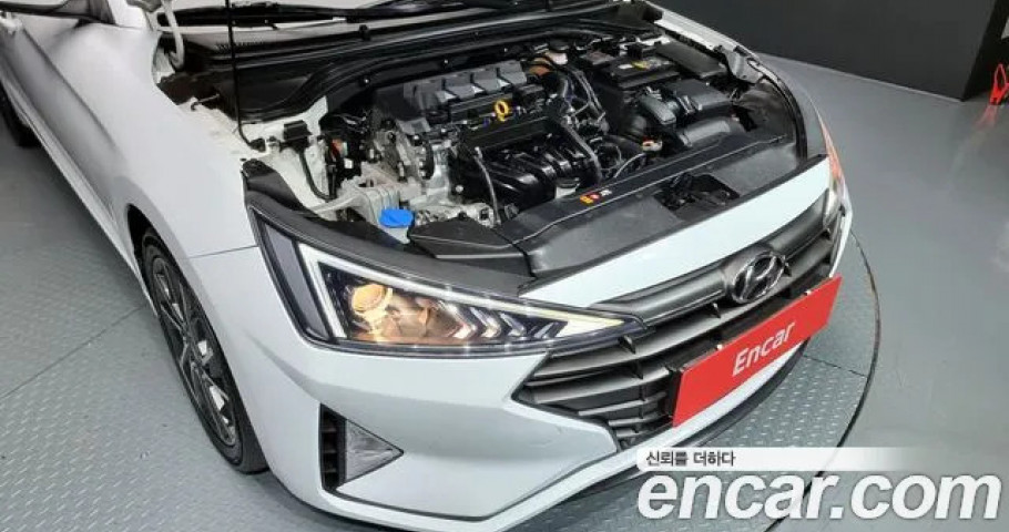 Hyundai Avante (Elantra) 