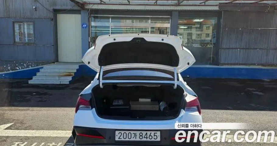 Hyundai Avante (Elantra) 