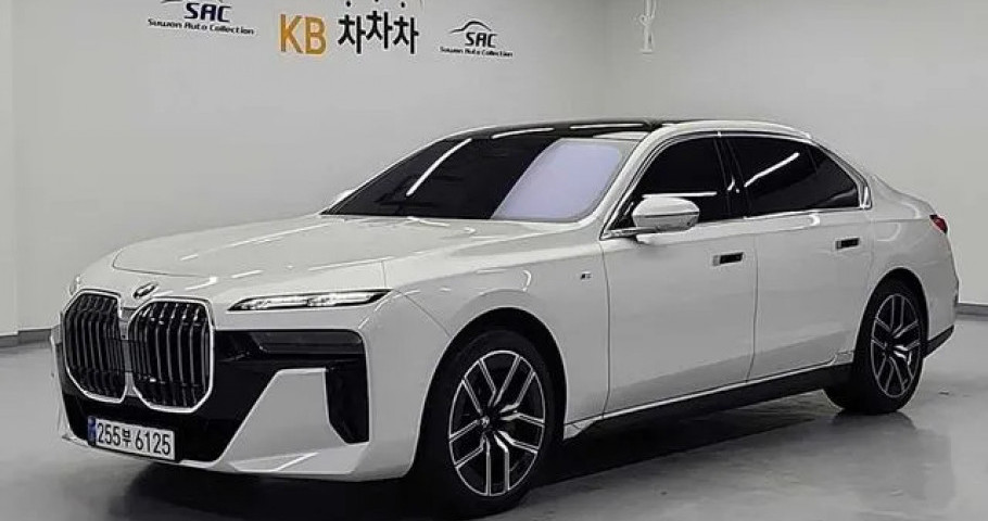 Bmw 7-Series 