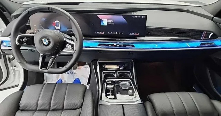 Bmw 7-Series 
