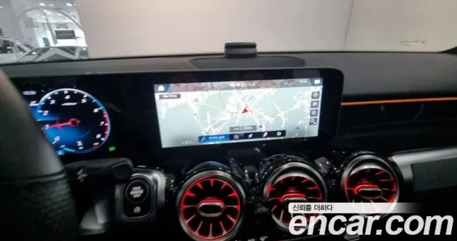 Mercedes-Benz Glb-Class 