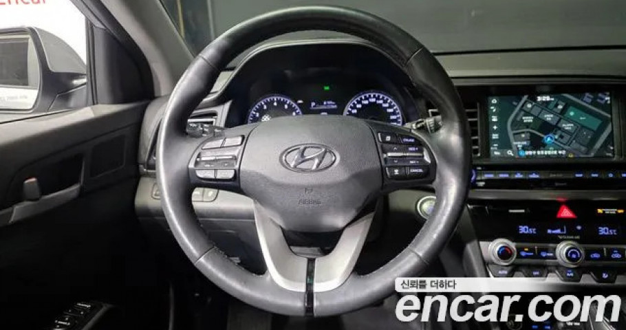 Hyundai Avante (Elantra) 