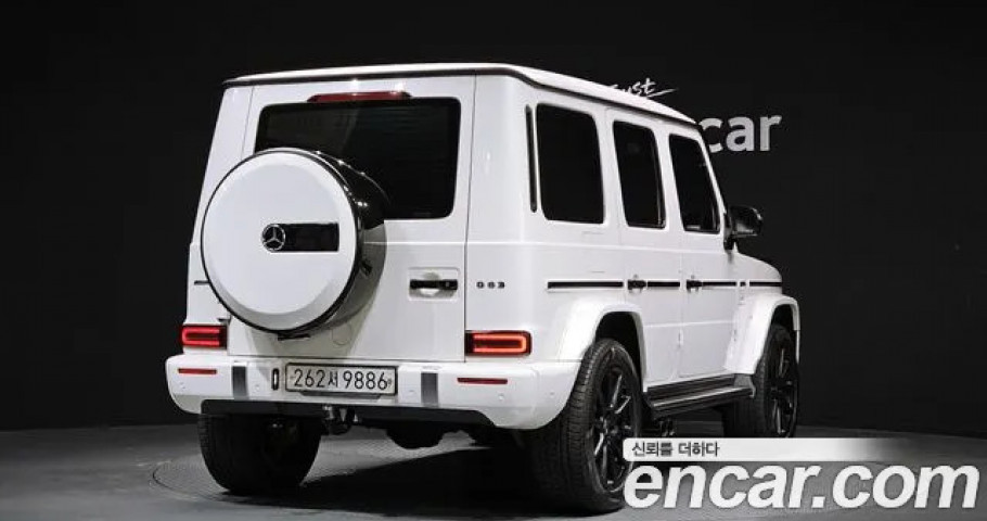 Mercedes-Benz G-Class 