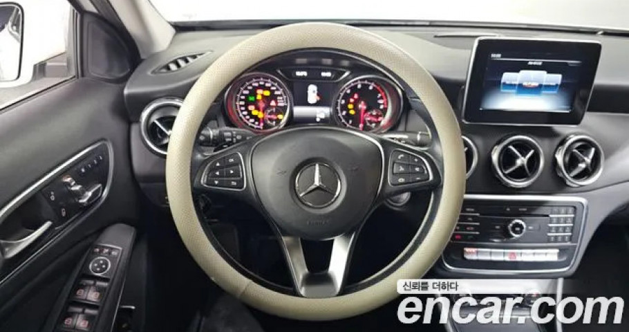Mercedes-Benz Gla-Class 