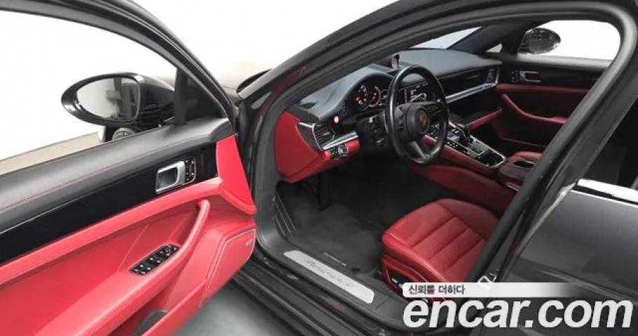 Porsche Panamera 