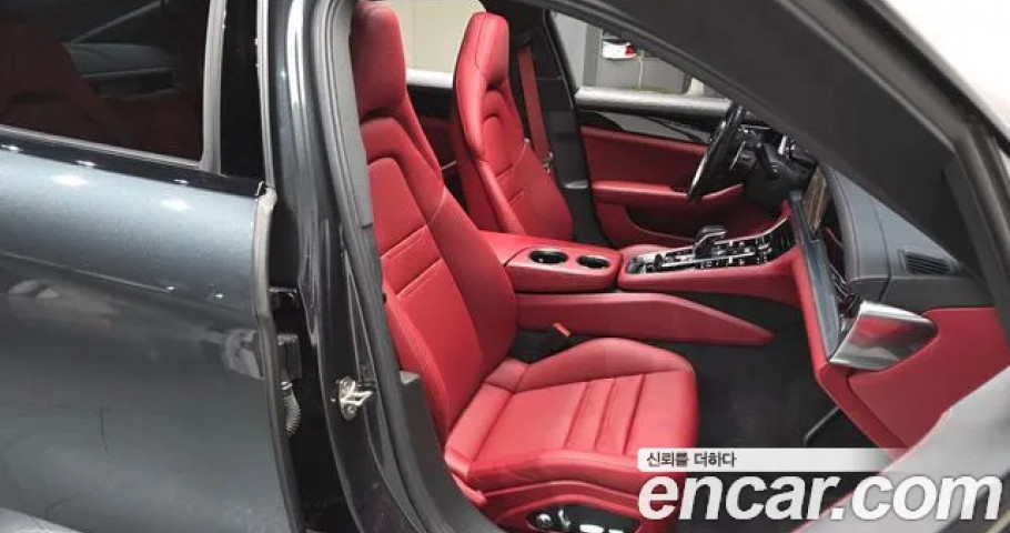Porsche Panamera 