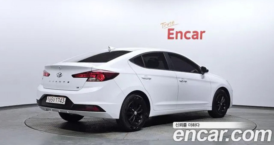 Hyundai Avante 
