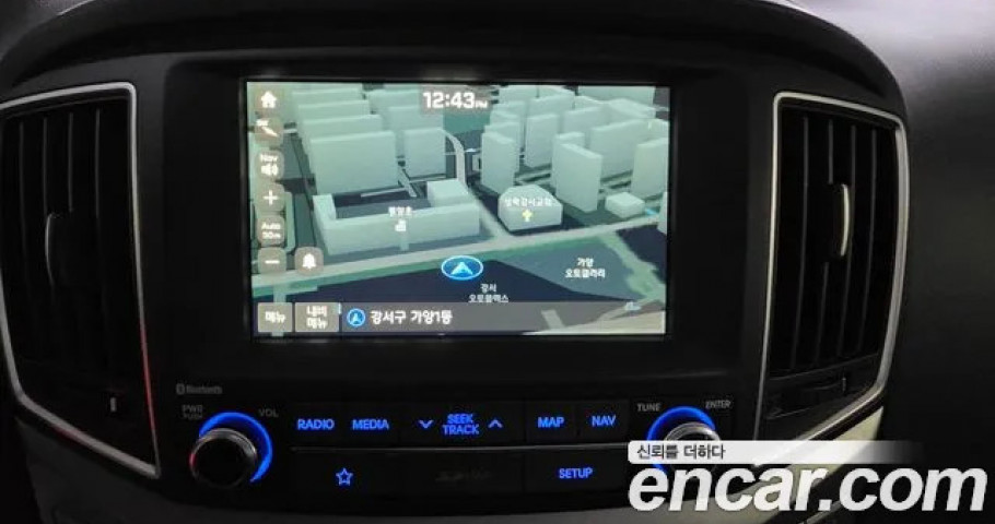 Hyundai Starex 