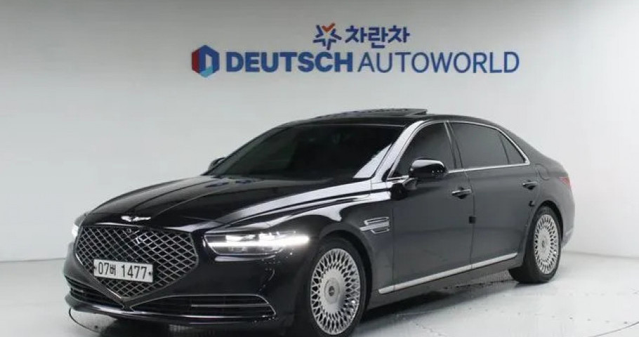 Genesis G90 