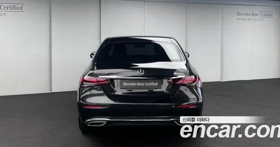 Mercedes-Benz E-Class 