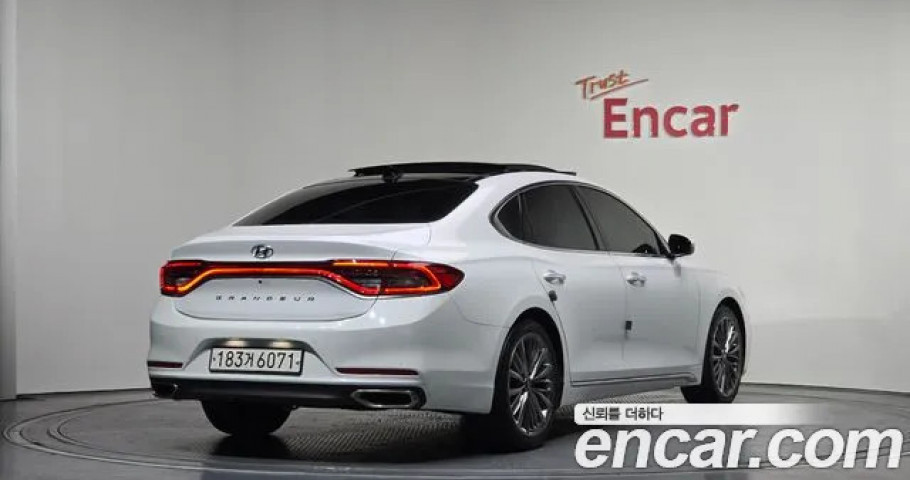 Hyundai Grandeur 