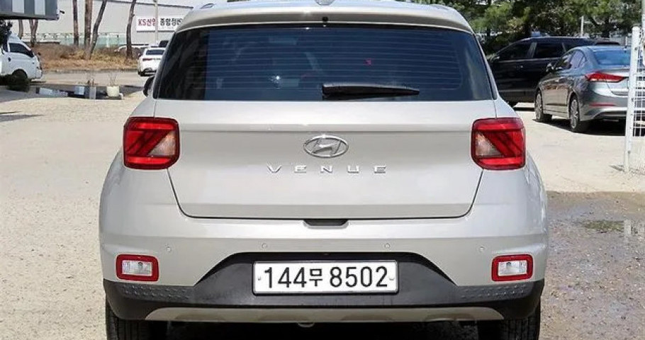 Hyundai Venue 