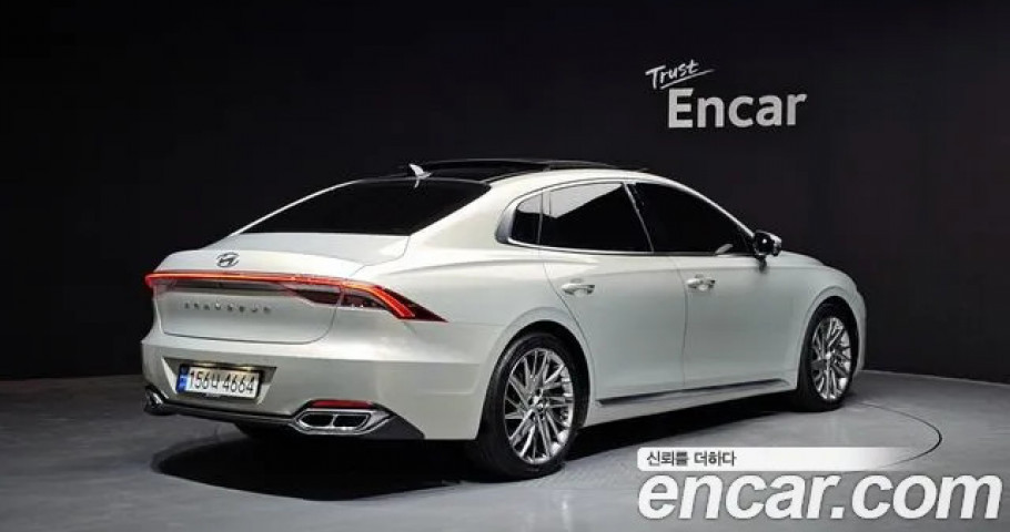 Hyundai Grandeur 