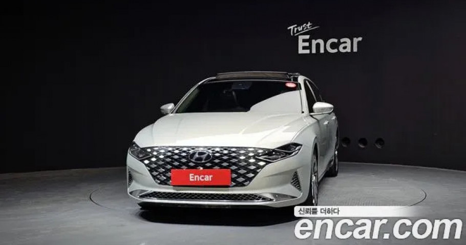 Hyundai Grandeur 