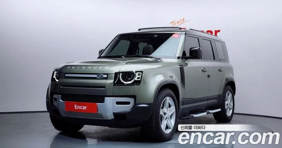 Land Rover Defender 