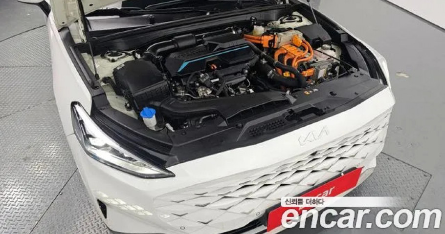 Kia K8 