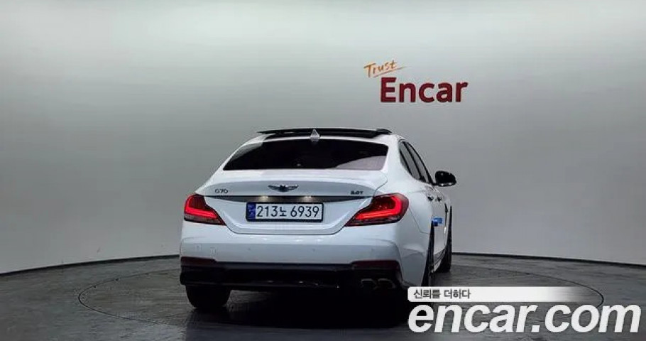 Genesis G70 