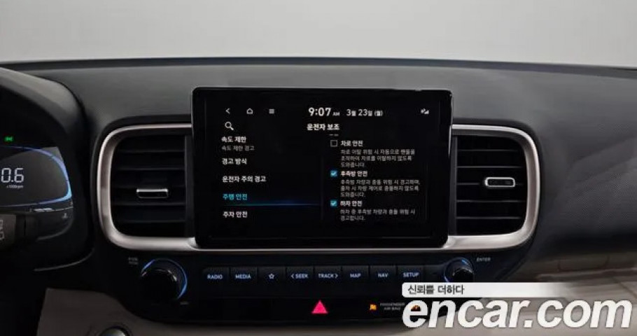 Hyundai Venue 