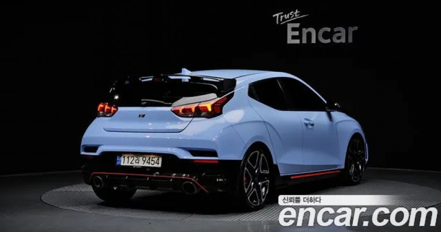 Hyundai Veloster 