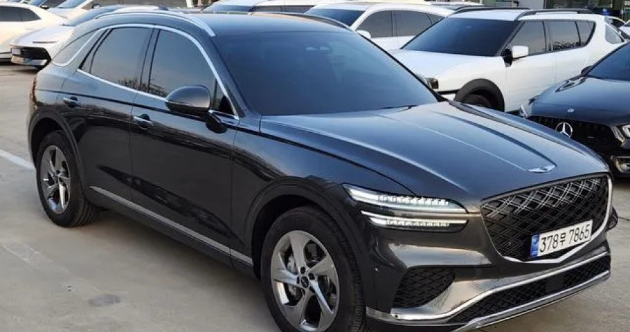 Genesis Gv70 