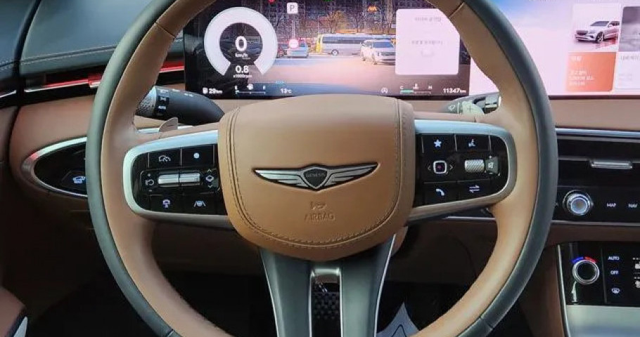 Genesis Gv70 