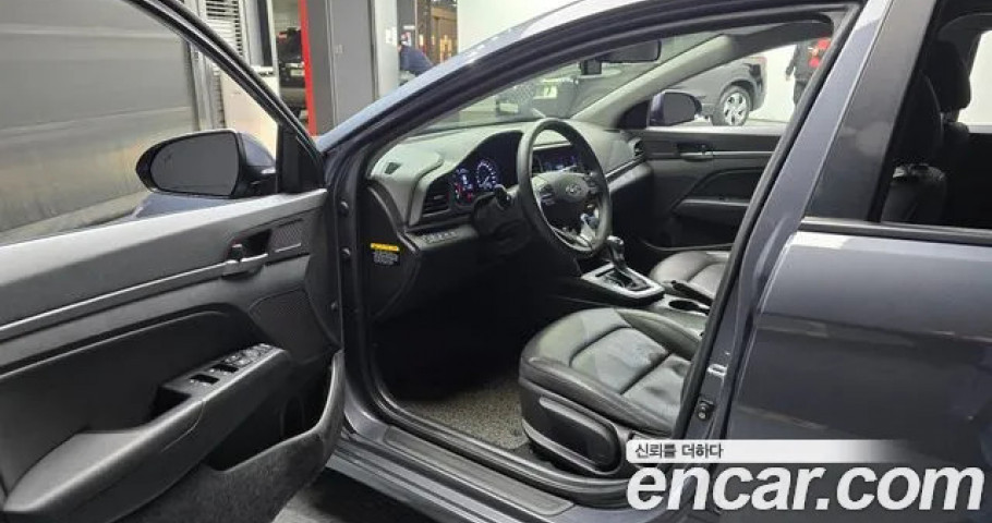 Hyundai Avante (Elantra) 