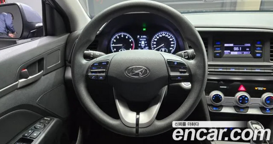 Hyundai Avante (Elantra) 