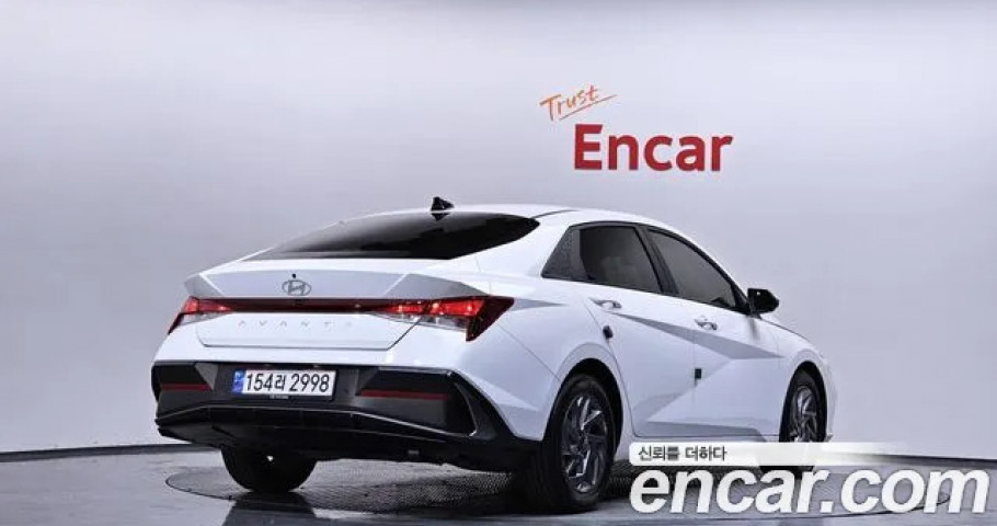 Hyundai Avante (Elantra) 