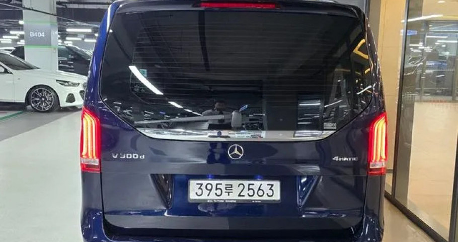 Mercedes-Benz V-Class 