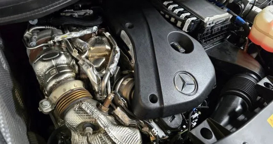 Mercedes-Benz V-Class 