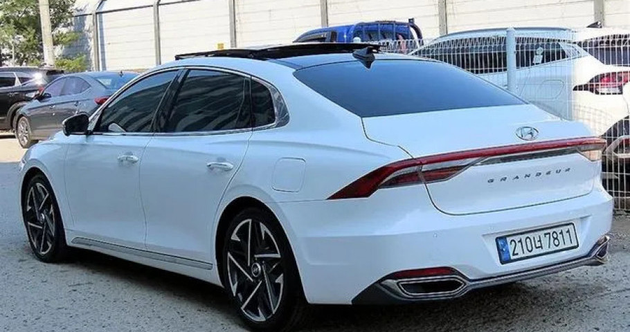 Hyundai Grandeur 