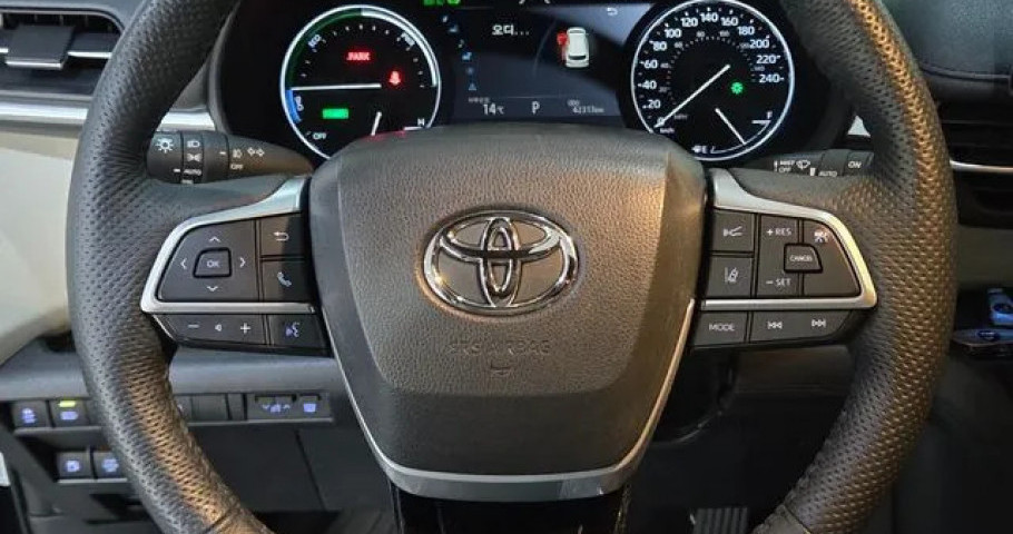 Toyota Sienna 