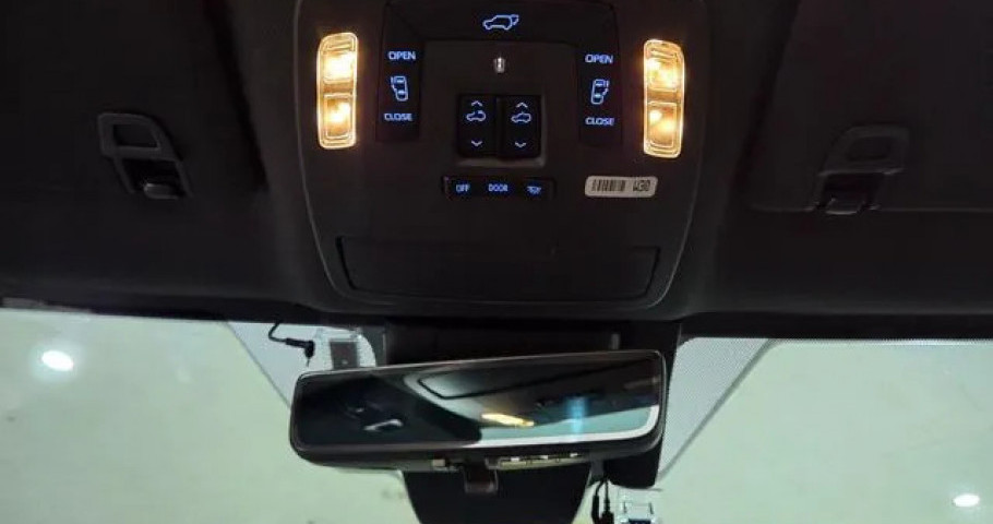 Toyota Sienna 