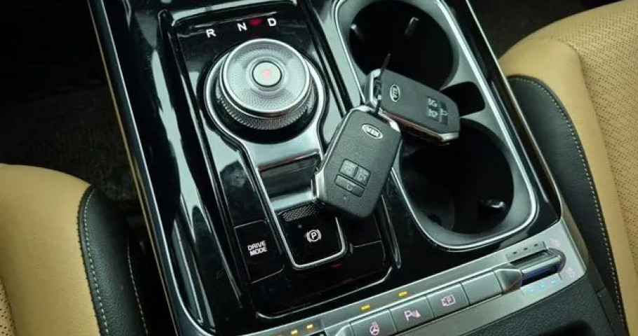 Kia Carnival 