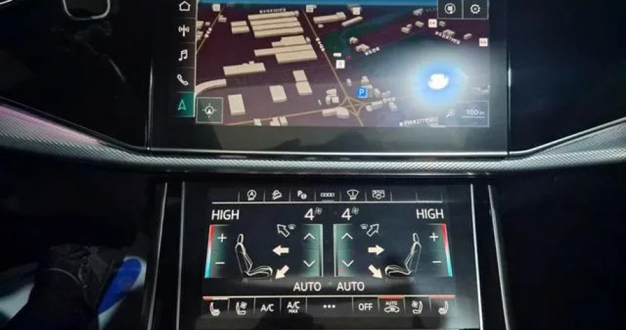 Audi Q8 