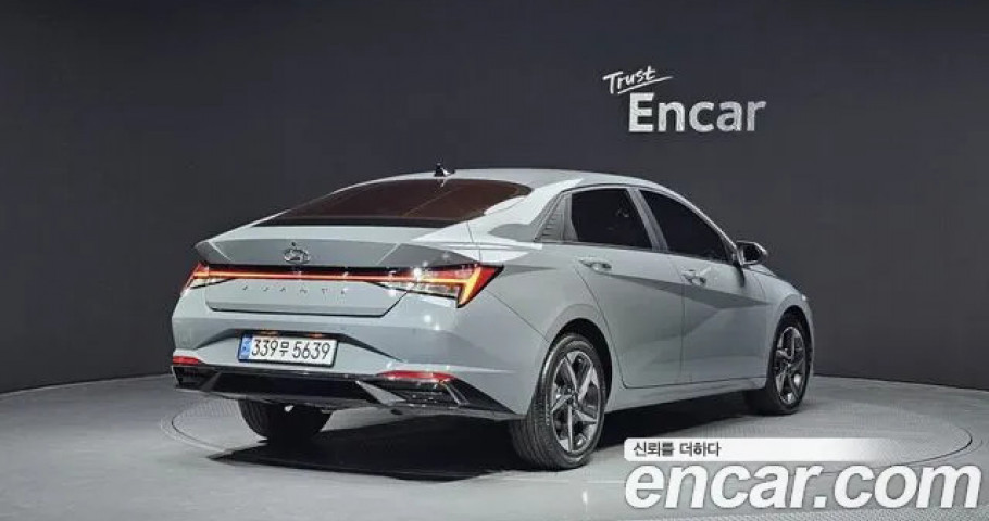 Hyundai Avante (Elantra) 