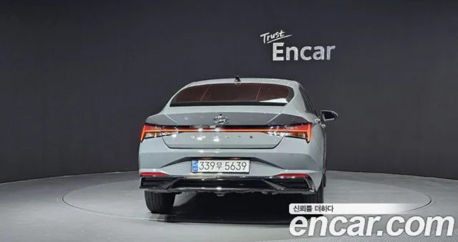 Hyundai Avante (Elantra) 