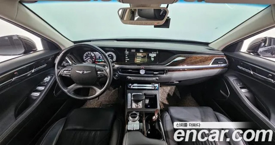 Genesis G90 