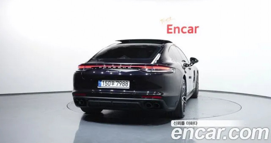 Porsche Panamera 