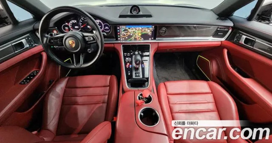Porsche Panamera 