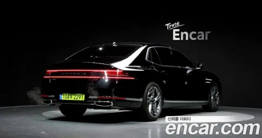 Genesis G90 